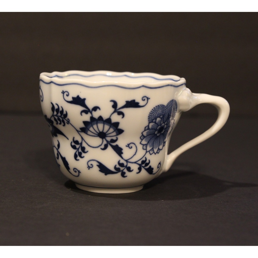 Blue Danube Japan Blue Onion-tea Cup 2 1/2" Porcelain Dinnerware VTG